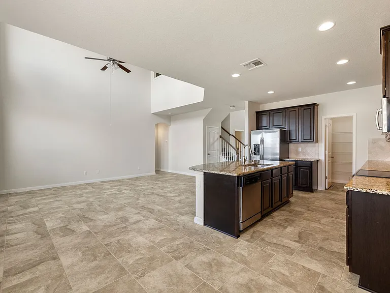 5489 Cypress Point — Photo 7