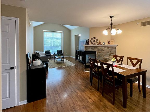 3rd image of 18104 Adri Cir #123