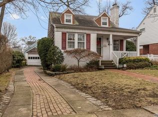 272 E Argyle St, Valley Stream, NY 11580