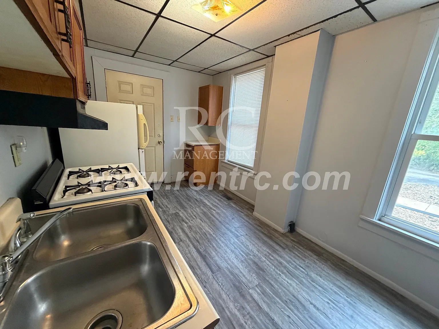 1 bed, 650 sqft, $495 — Photo 2
