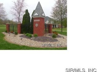 112 Longmeade Dr, O Fallon, IL 62269