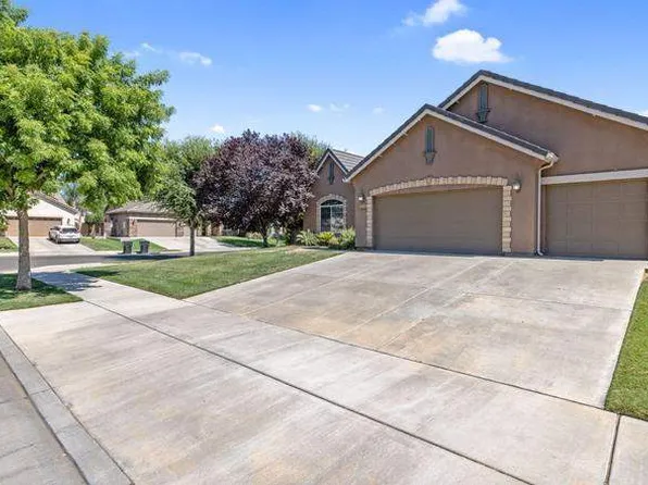 2319 W Tyler Ave, Visalia, CA 93291
