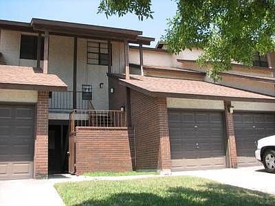 1st image of 95 Poinciana Dr APT 202
