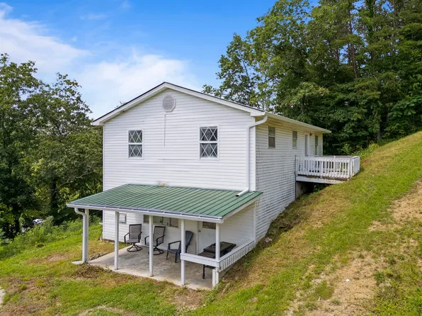 1553 Lower Mill Creek Rd, Fort Gay, WV 25514