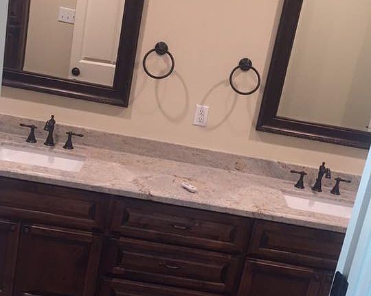 5th image of 4829 Hollis Ln