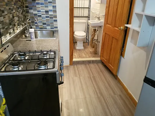 Rented by Building Equity Real Estate LLC | media 10