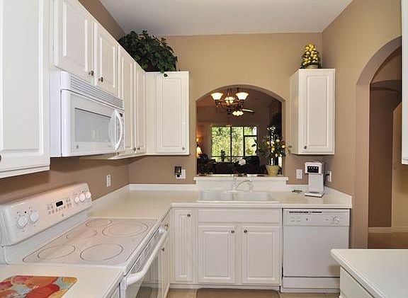 3rd image of 14080 Winchester Ct APT 1002