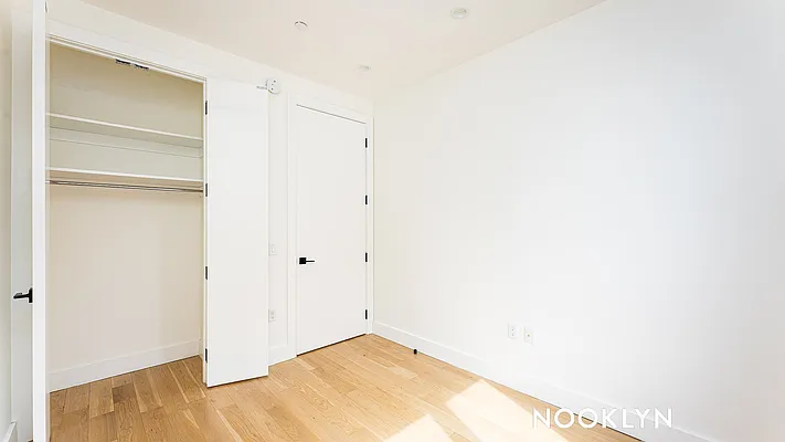Rented by Nooklyn NYC LLC | media 11