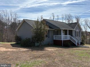 41 Elizabeth Ln, Louisa, VA 23093