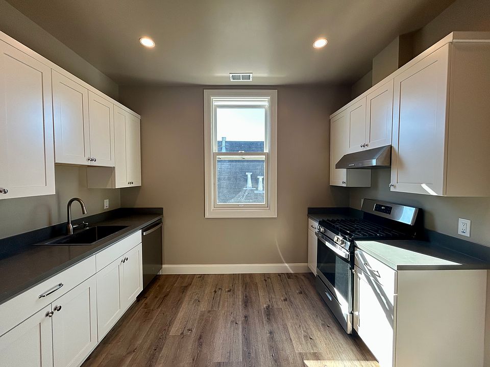 1st image of 966 Dolores St APT 6