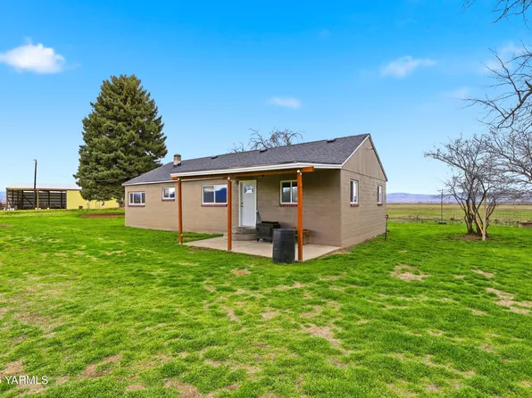 13951 Fort Rd, White Swan, WA 98952