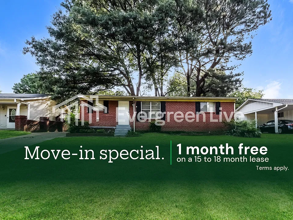8256 Southaven Cir W