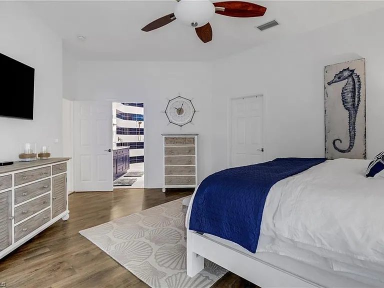 1106 Jardin Dr — Photo 14
