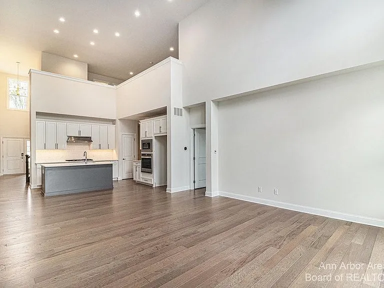 3343 Roseford Blvd — Photo 10