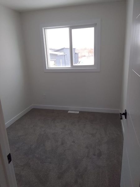 Edmonton Apartment for rent - 3 Bedrooms — photo 6