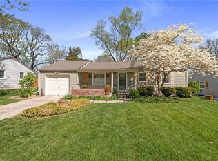5304 W 76th Ter, Prairie Village, KS 66208