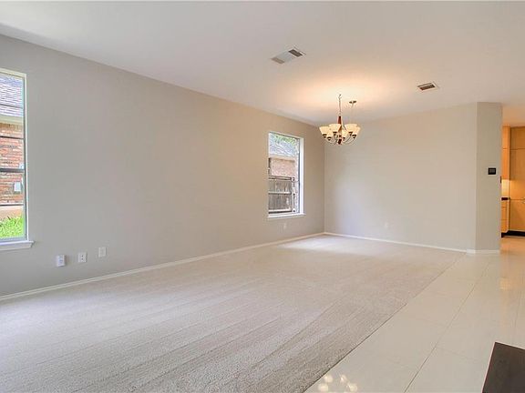 4th image of 8015 Doe Meadow Dr
