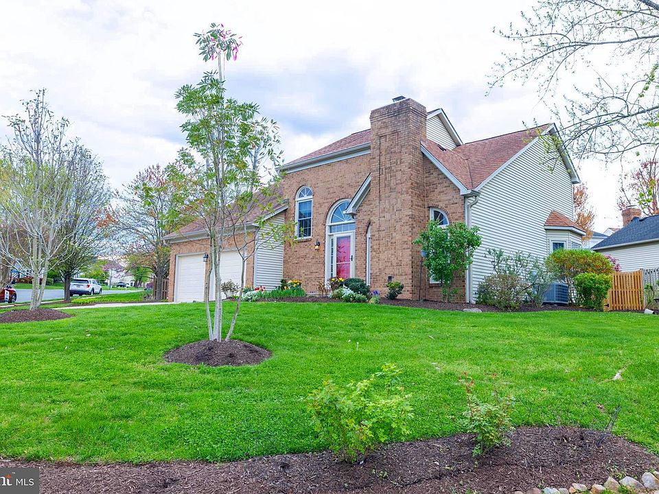 3143 Kinross Cir, Herndon, VA 20171 Zillow