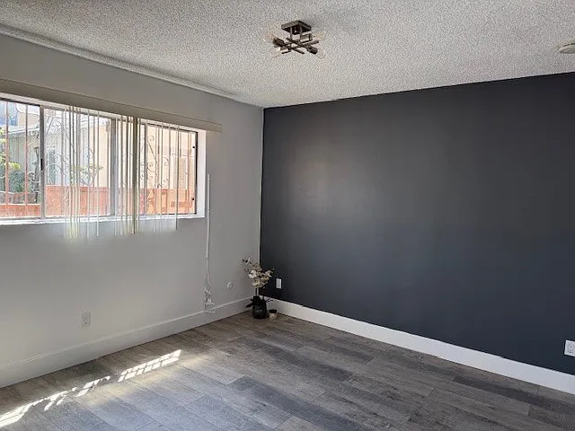 203 S Curtis Ave #B — Photo 7
