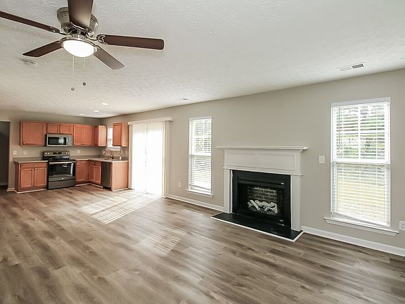 5th image of 2110 Liberty Hts