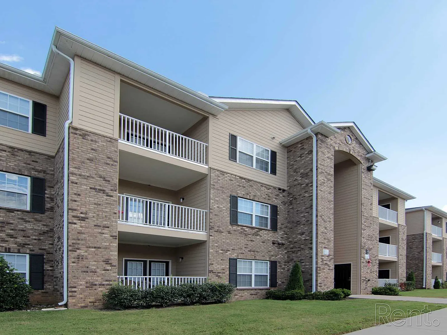 Northfield Ridge Apartments — Photo 3