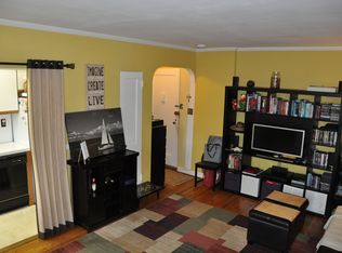 215-12 47th Ave APT 3B, Bayside, NY 11361
