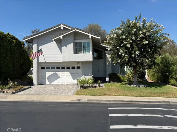 22111 Apache Dr, Lake Forest, CA 92630