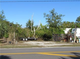 13560/13572 Stringfellow Rd, Bokeelia, FL 33922