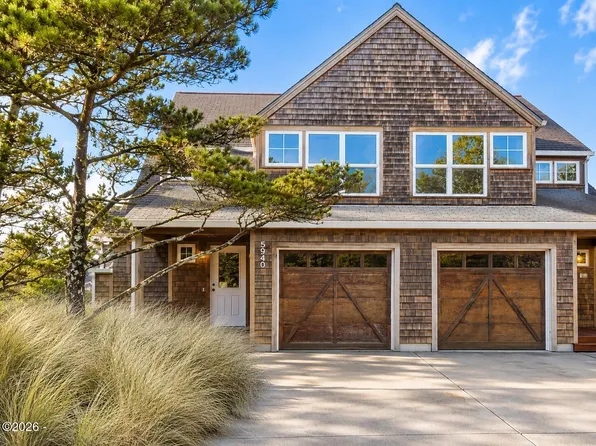 5940 Summerhouse Ln, Pacific City, OR 97135