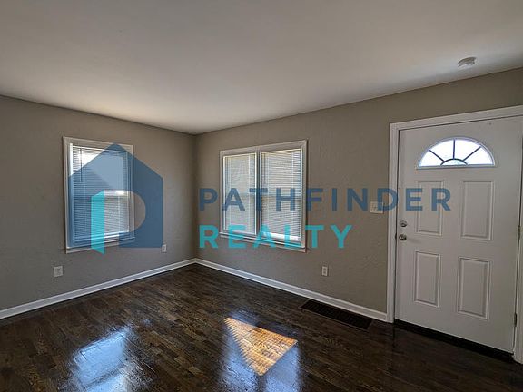 5th image of 2031 Stegman Ave