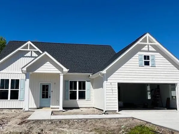 668 Poppleton Drive, Hampstead, NC 28443