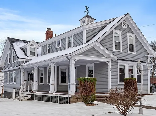 210 Main St, Amesbury, MA 01913