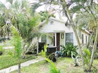 403 N D St, Lake Worth, FL 33460
