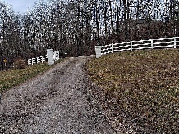 2nd image of 7305 Dietrick Hill Rd