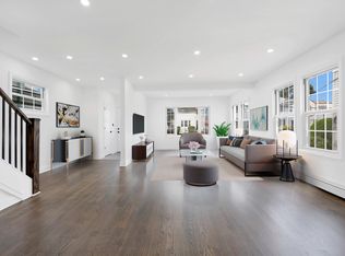 13429 234th St, Rosedale, NY 11422