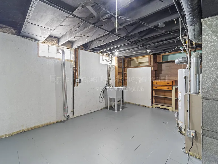 2121 Euclid St — Photo 13