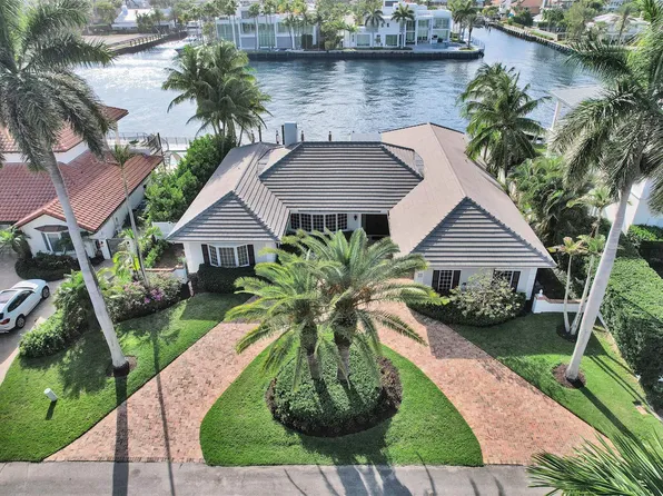 7 Saranac Road, Sea Ranch Lakes, FL 33308