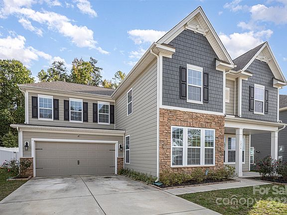 2nd image of 1234 Englewood Dr