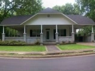 201 Court St, Batesville, MS 38606