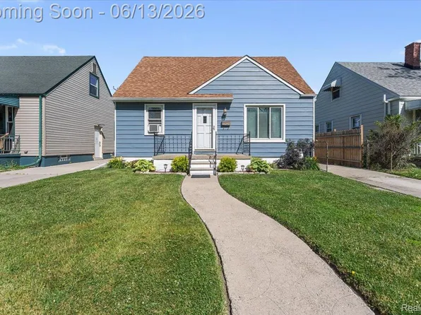 2960 Bailey Ave, Lincoln Park, MI 48146