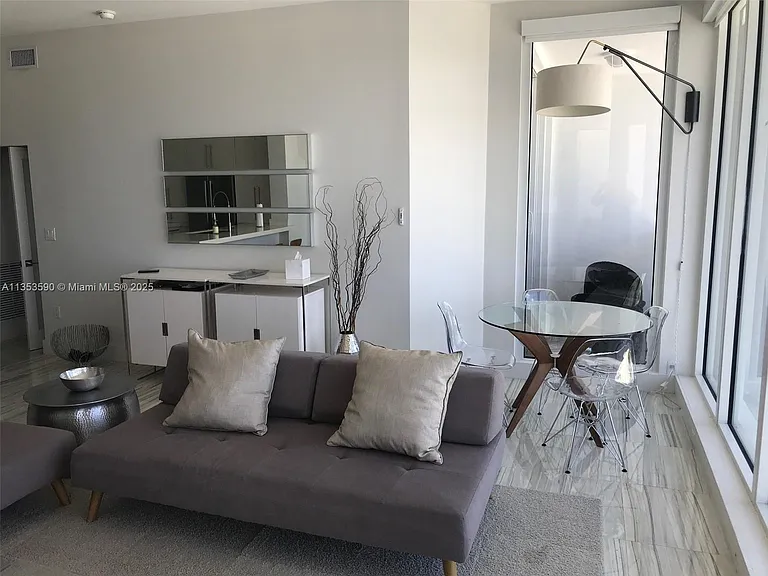100 Lincoln Rd #Penthouse 9 — Photo 18
