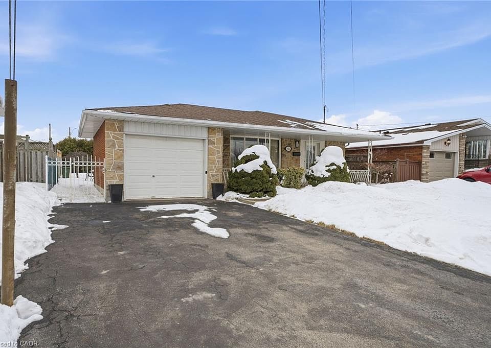 1st image of 156 Kentley Dr