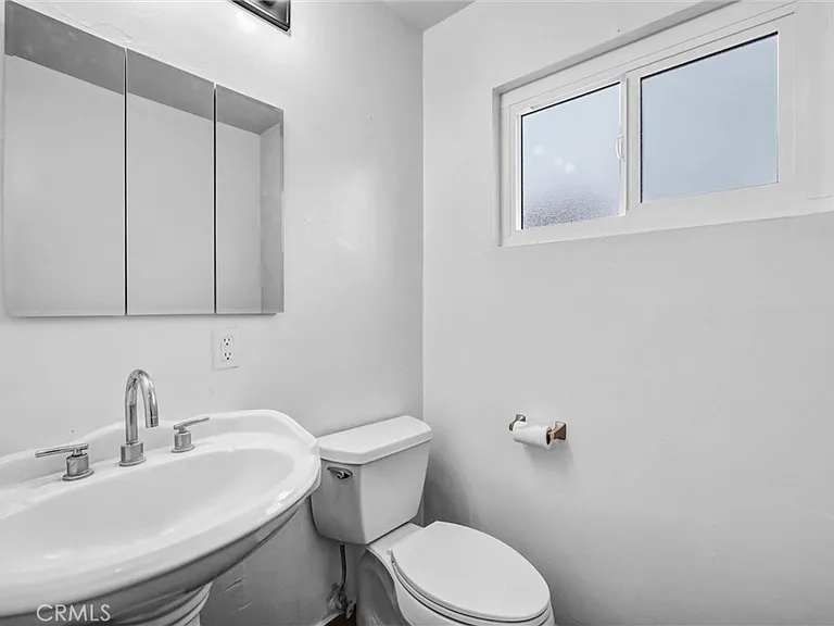 9436 Ramona Ave — Photo 16