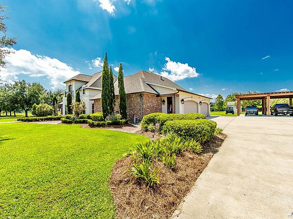 3rd image of 343 Sugarfield Dr