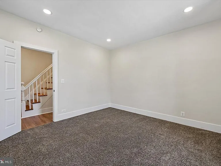 4012 Will St — Photo 24