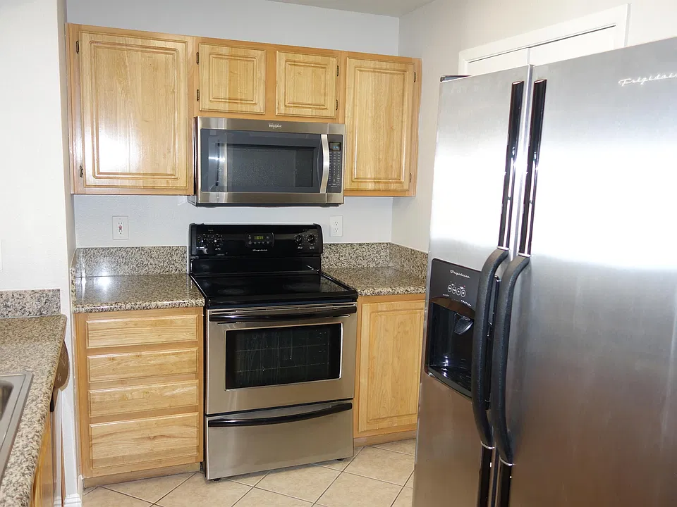 5055 W Hacienda Ave #2152