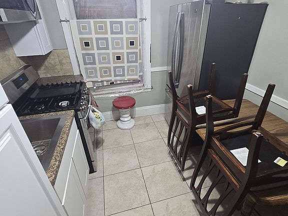 3rd image of 1800 Park Ave APT 102