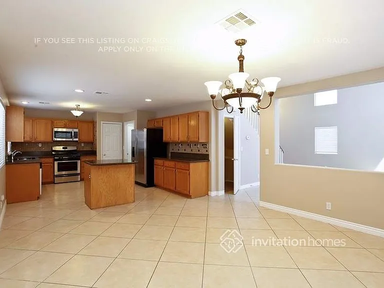 5910 Red Dawn St — Photo 4