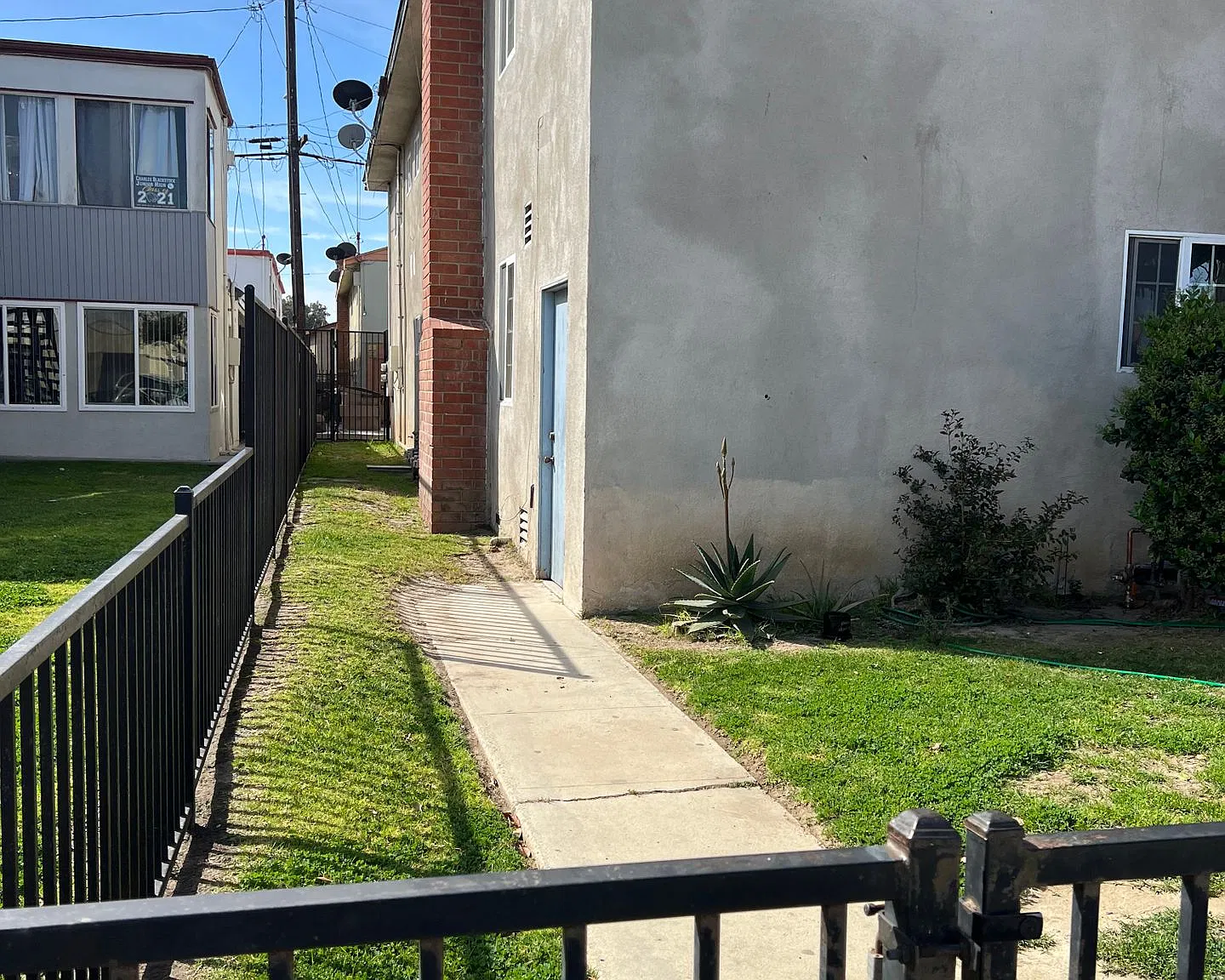 240 Chester Way, Oxnard, CA 93033 — Photo 3