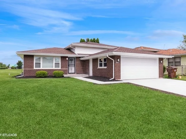 17480 Park Ln, Country Club Hills, IL 60478